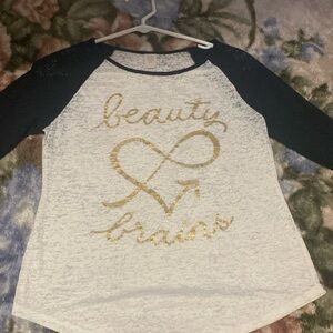 Shirt looks like it from the 80s